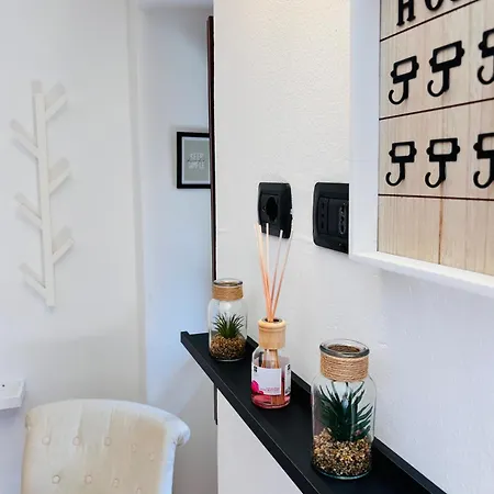 La Vie Est Belle Arona